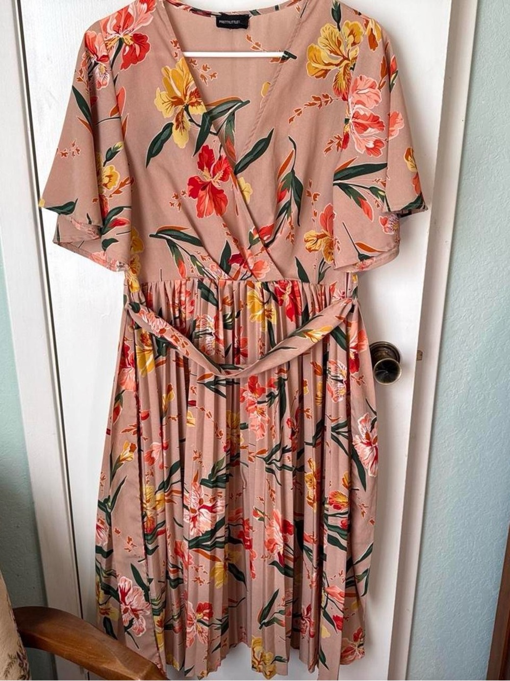 PrettyLittleThing Blush Floral Wrap Midi Dress